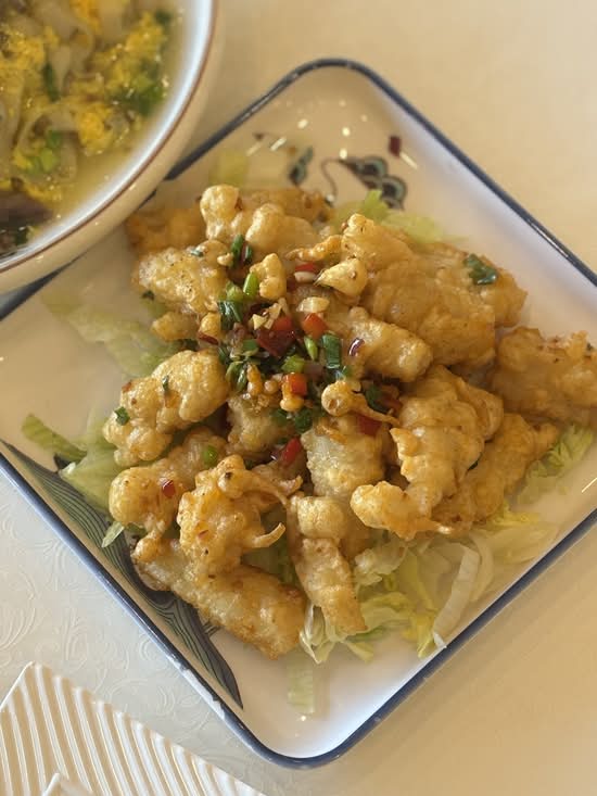 J23. Salt & Pepper Squid (椒鹽鮮魷)